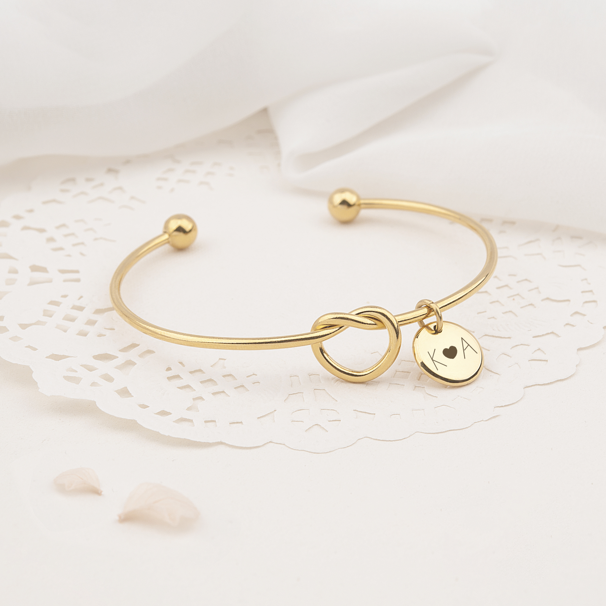 Bracelet with Charm for Women - Personalized Gold Knot Bracelet with Initial - Custom Charm Bracelet - Birthday Gift for Her