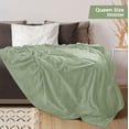 thumbnail image 2 of Cama polar Blanket Utopia, tamaño queen, color verde salvia, 300 g/m², 2 of 9