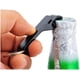 thumbnail image 2 of Juego de 5 llaveros negros abridor de botellas de cerveza/llavero de bolsillo pequeño llavero de bebida con garra de barra ER, 2 of 5