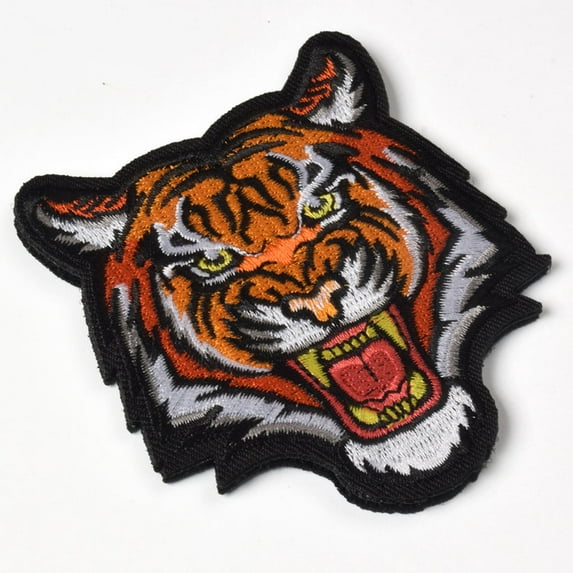 J.CARP Skull Middle Finger Patches, Embroidered Iron On/Sew On Patches, Cute Applique Patches for Clothing, Jackets, Hats, Backpacks, Jeans (Pack of 5)