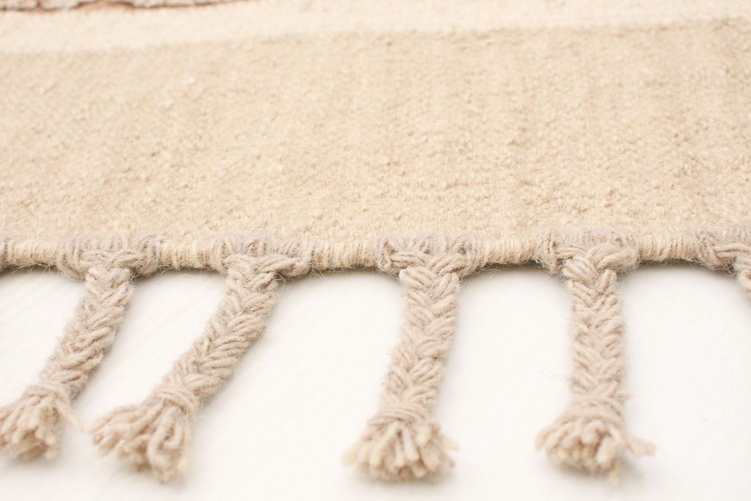 ECARPETGALLERY 5'5" x 7'11" Carved Cambridge Hand Made Area Rug for Living Room, Dining Room and Bedroom in Grey