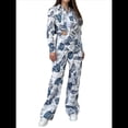 thumbnail image 1 of Conjunto de Pijama para Mujer con Rosas y Mariposas Voladoras, Larga, Botones y Suave para Estar en Casa. Impresiones en Gris Azulado XL, 1 of 8