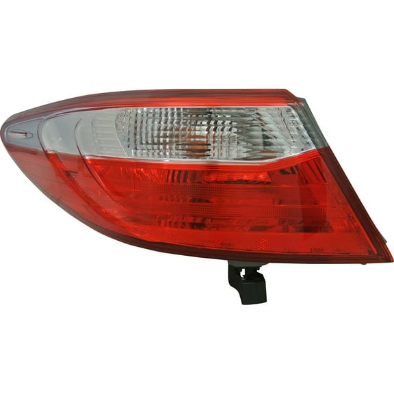 TYC 11-6738-00-9 Left Side Tail Light Assembly for 15-16 Toyota Camry TO2804121 Fits select: 2016-2017 TOYOTA CAMRY XSE/XLE, 2015 TOYOTA CAMRY LE/XLE/SE/XSE