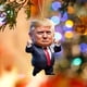 thumbnail image 2 of NAVIDAD Ornaments 2024 Donald Adornos Navideños para Decoraciones Automóviles, 2 of 9