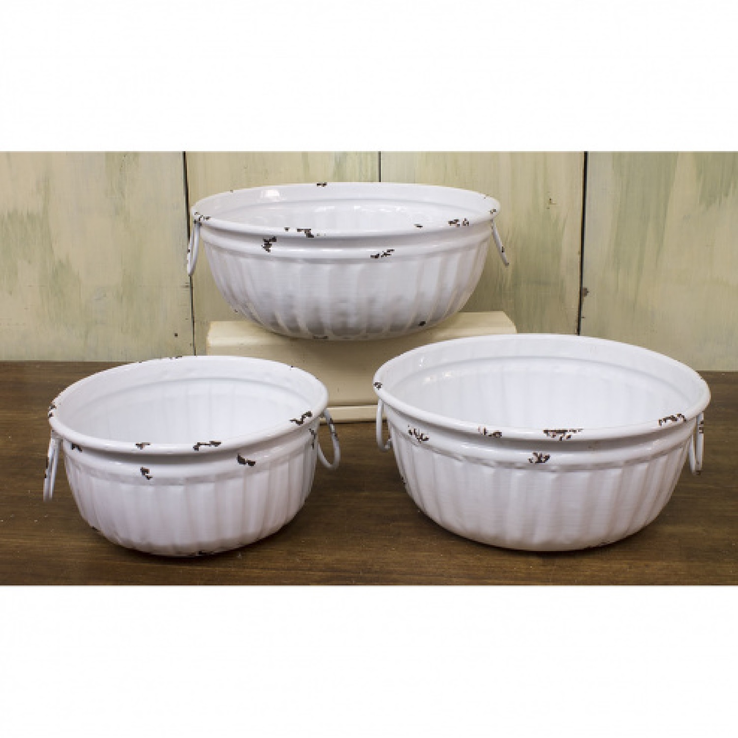 Set of 3 White Metal Bowls Table Top Decorations 6"