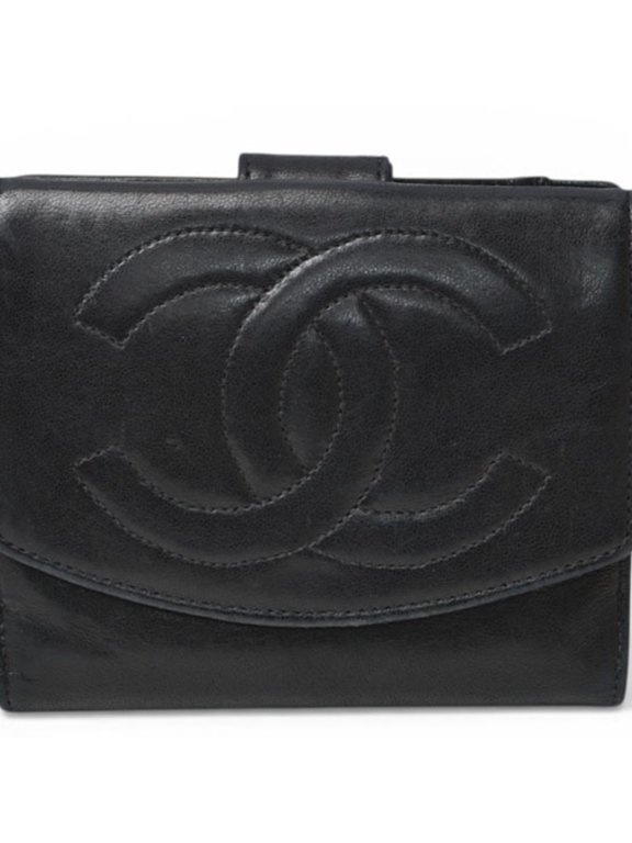 Pre-Owned Chanel bi-fold wallet, Coco Mark, black.