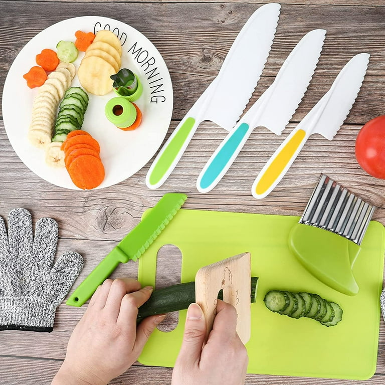 Happon 4 Pieces Kids Knife Set Include Crinkle Cutter for Veggies Nylon  Kids Knifes for Real Cooking Montessori Kitchen Tools for Toddlers 