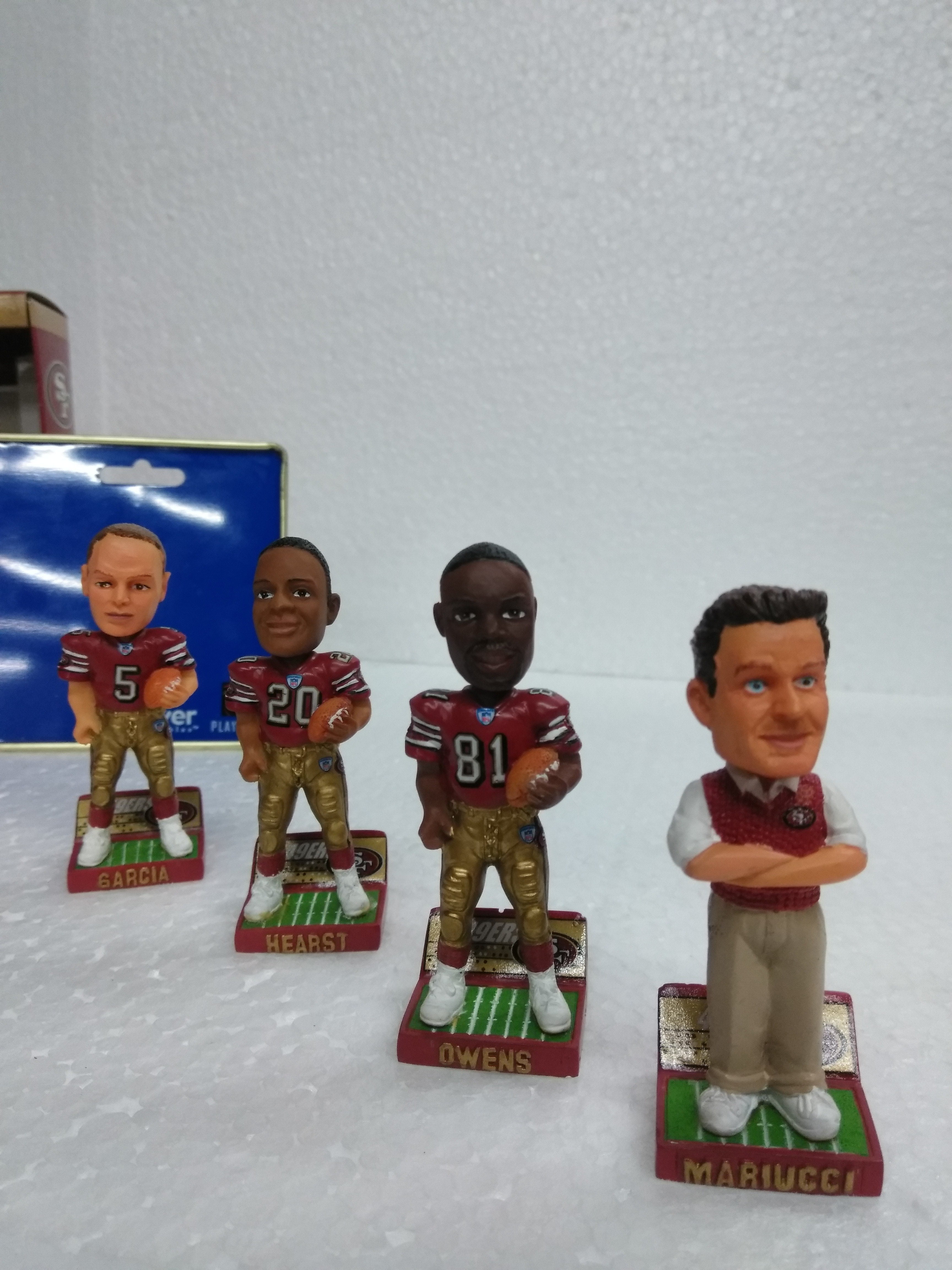 NFL Figurines and Bobbleheads, NFL Figures, Mini Figures