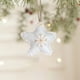 thumbnail image 5 of Adorno Navideño Colgante de Tela Rojo y Blanco | Adorno para Puerta de Árbol de Navidad | Decoración Navideña Duradera y Reutilizable con Cuerda | Decoración Festiva para Interiores y Exteriores, 5 of 6