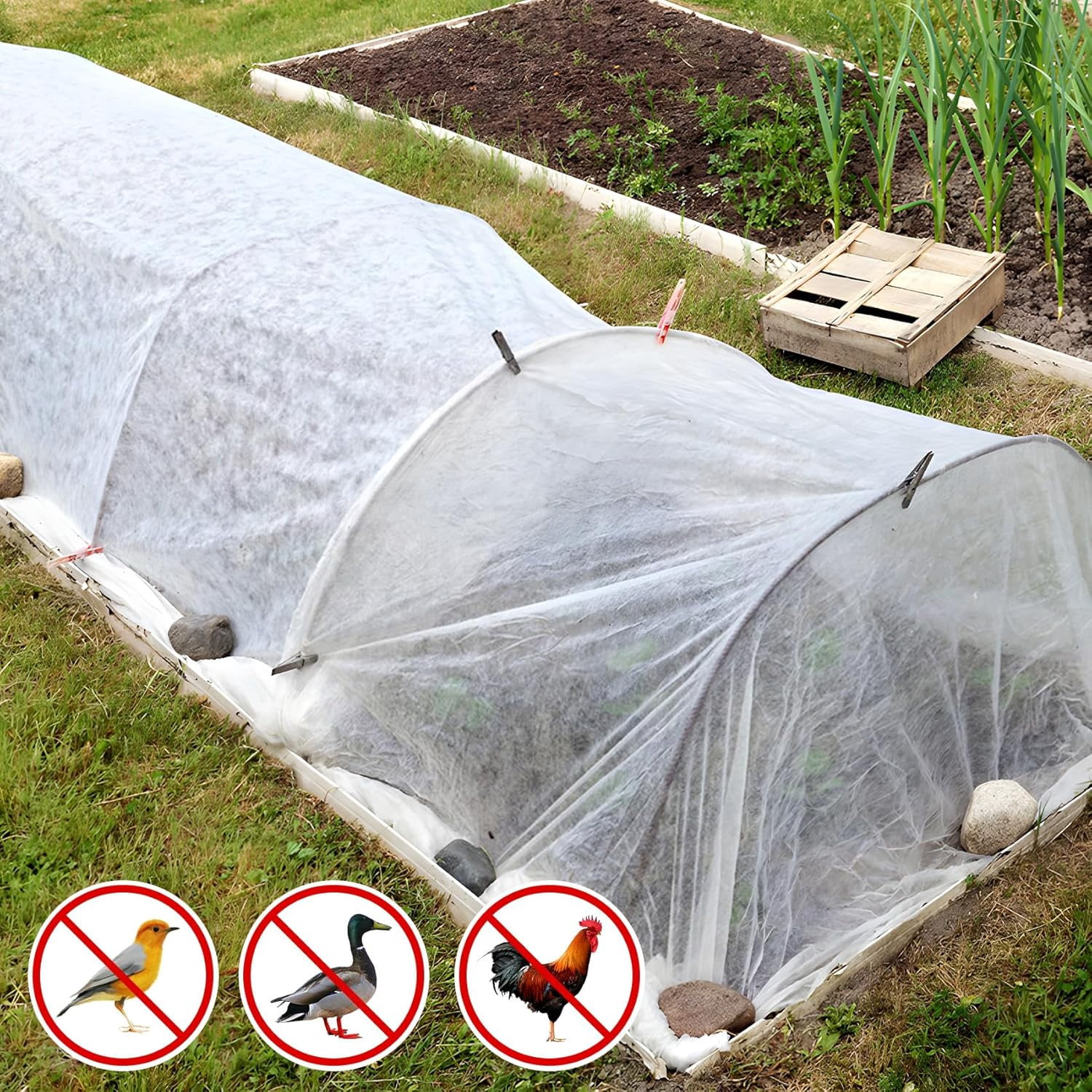 39 x 10 Ft Breathable Garden Mesh Netting, Multipurpose Insect and Bird Barrier Net, Outdoor Mosquito Protection Cover for Patio, Vegetables, Fruits and Garden Plants