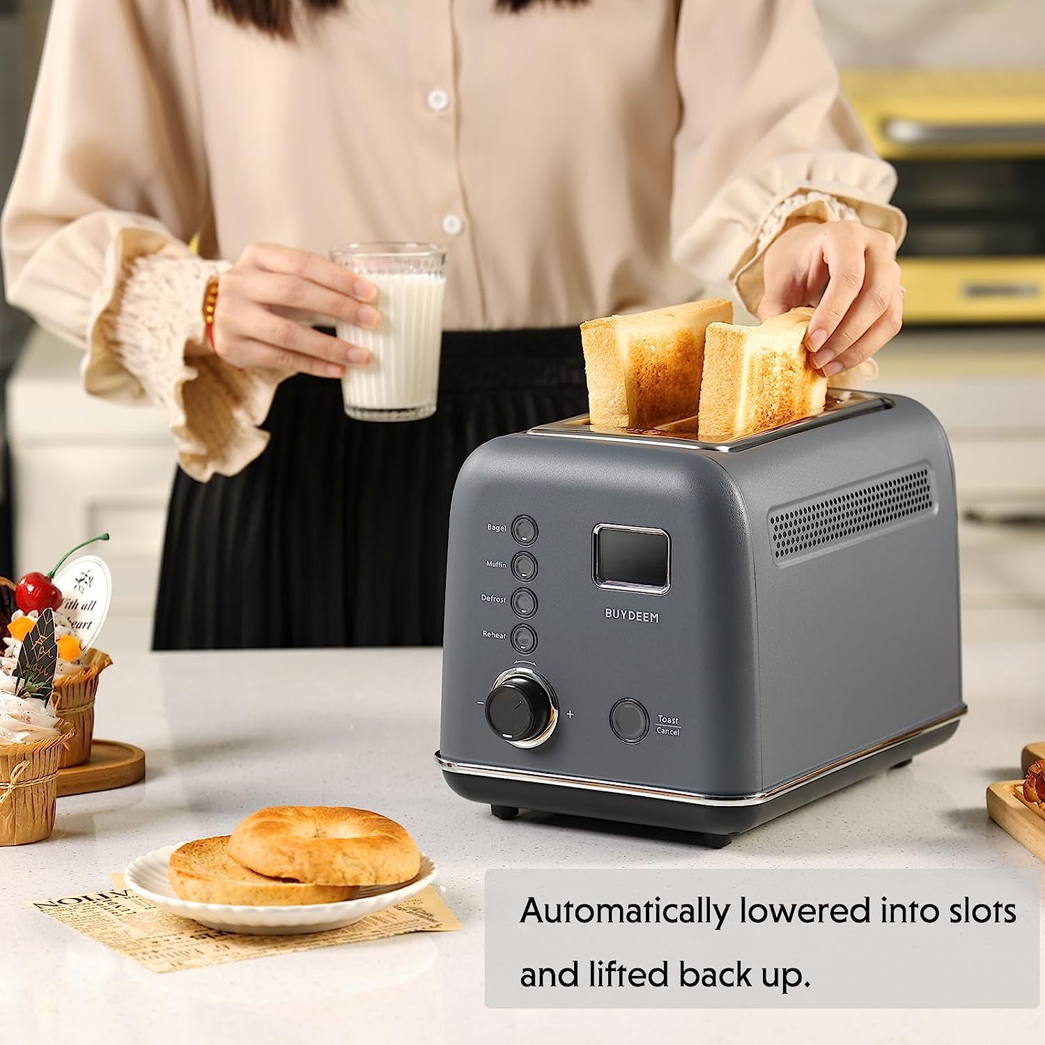 BUYDEEM DT640 4-Slice Toaster, Bagel and Muffin Function, Removal
