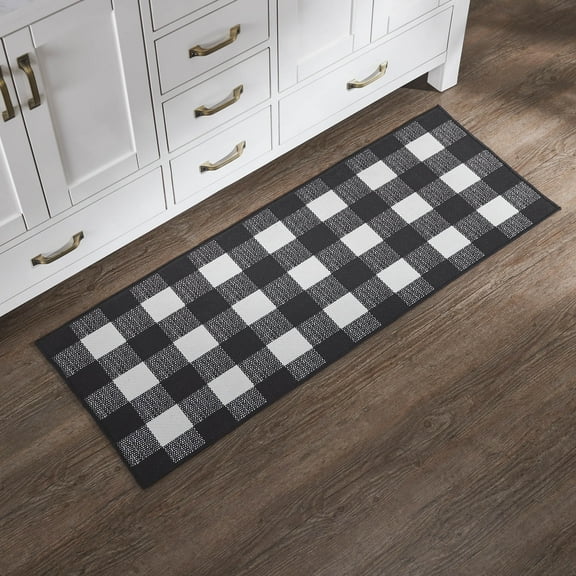 VHC Brands Annie Buffalo Check Black Indoor Rug Rect 17x48, Polyester Area Rug, Accent Rug, Floor Decor, Annie Buffalo Check Collection, Rectangle 17x48, Country Black