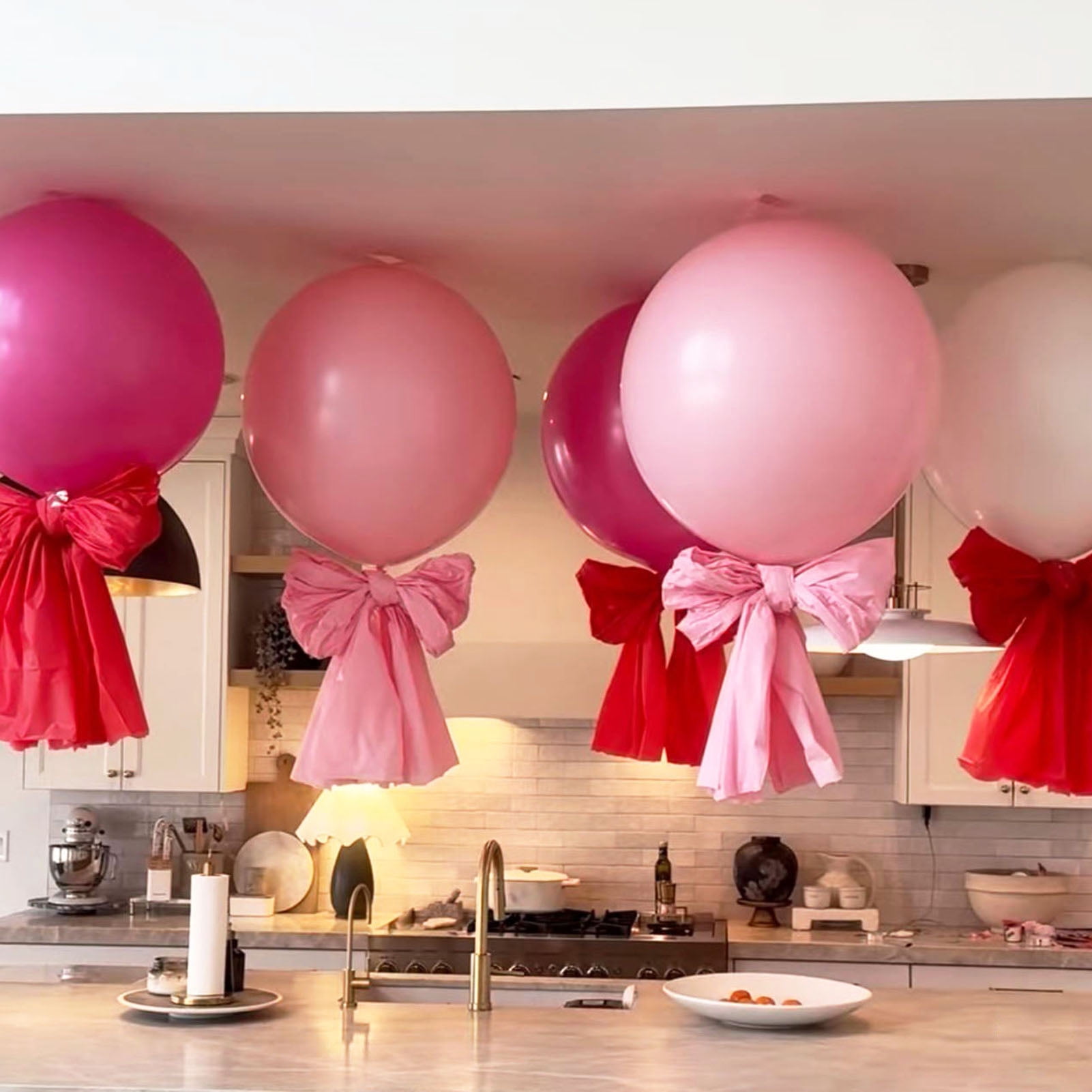OIUR 5Pcs 24" Large Bow Plastic Decorative Bow for Gift Wrapping Anniversary Wedding Birthday Party Decoration