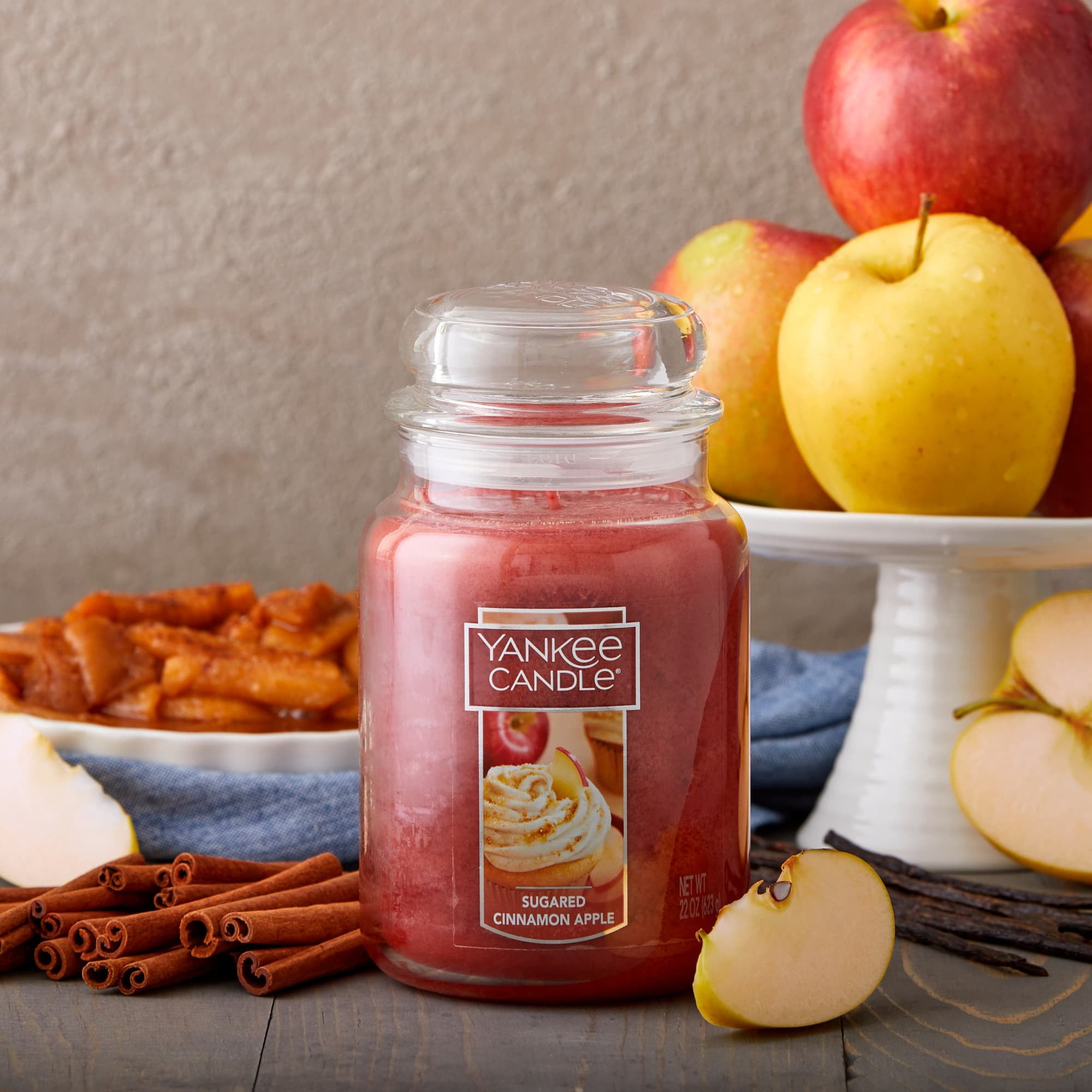 Yankee Candle Sugared Cinnamon Apple Original Large Scented Jar Candle, 22 oz