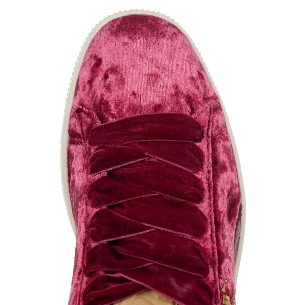 Purple pumas extra hot sale