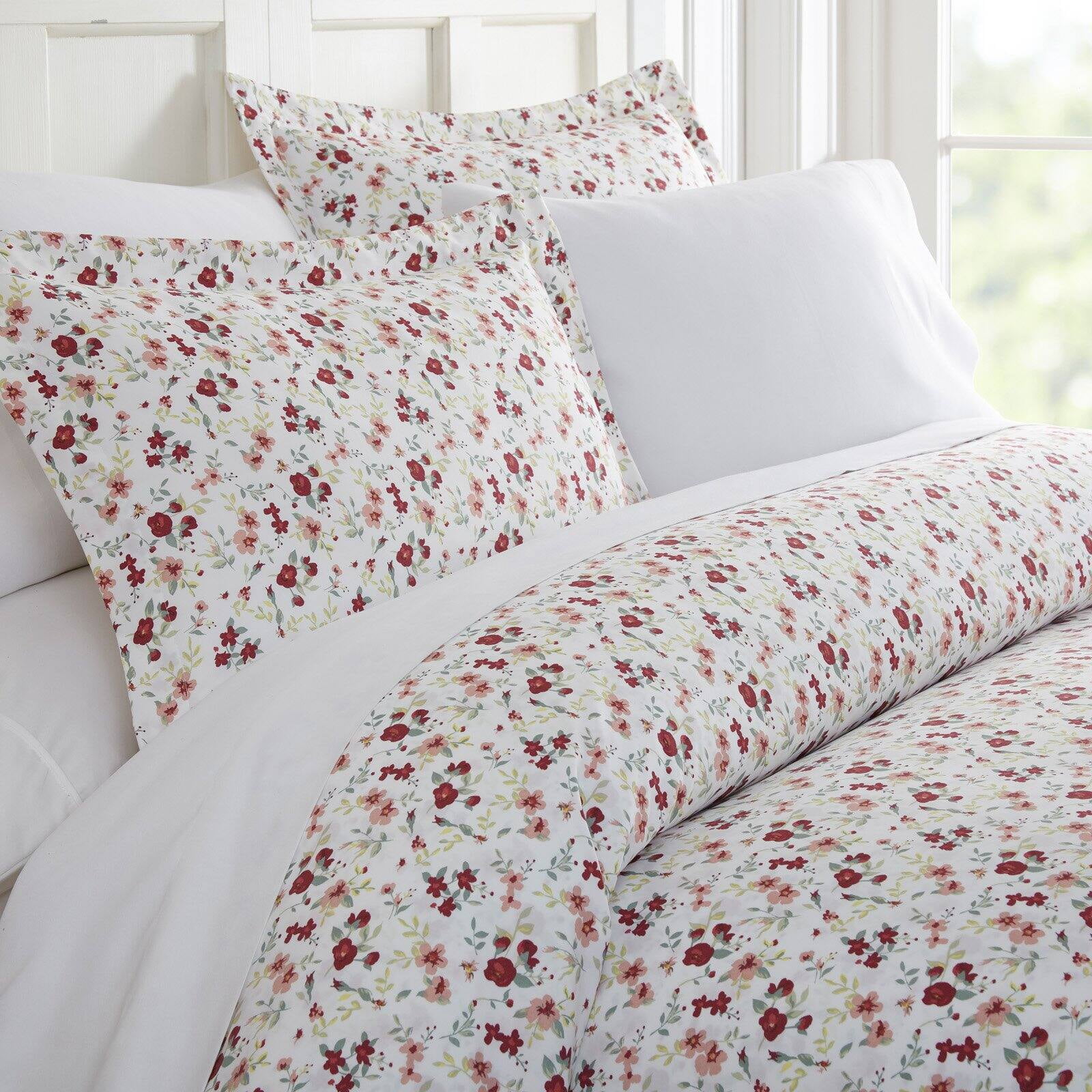 Blossoms Duvet Set by Noble Linens