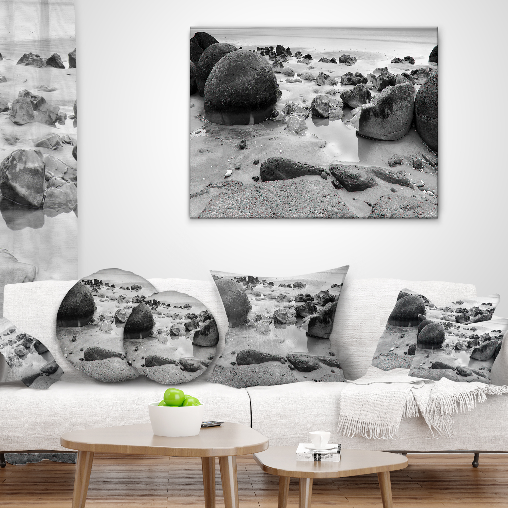 Designart Moeraki Boulders Black n White - Seashore Photo Throw Pillow - 16x16