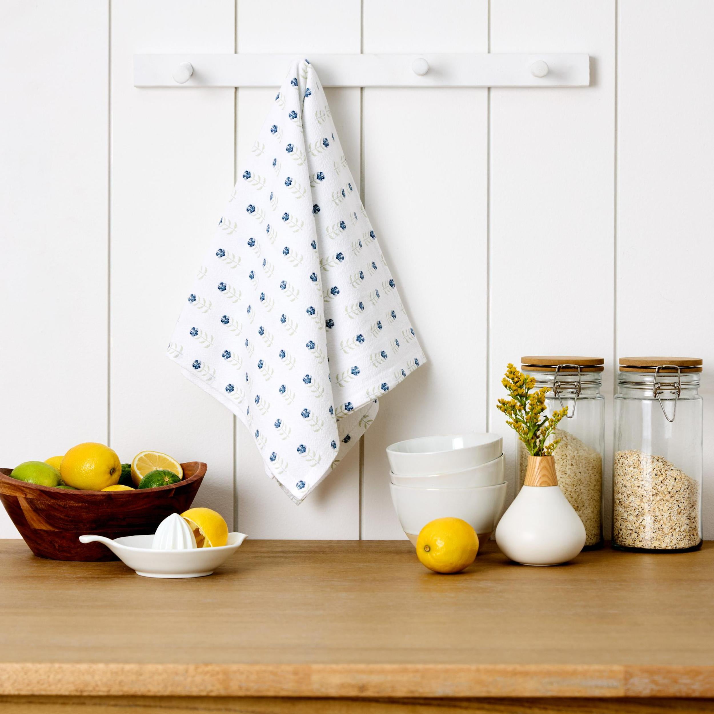 Beautiful Home by Drew Barrymore 1-Piece Printed Floursac Cloth, Cornflower Blue, 30"W x 30"L