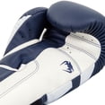 thumbnail image 4 of Guantes de Boxeo Venum Elite Blanco Azul Marino 12 oz, 4 of 5