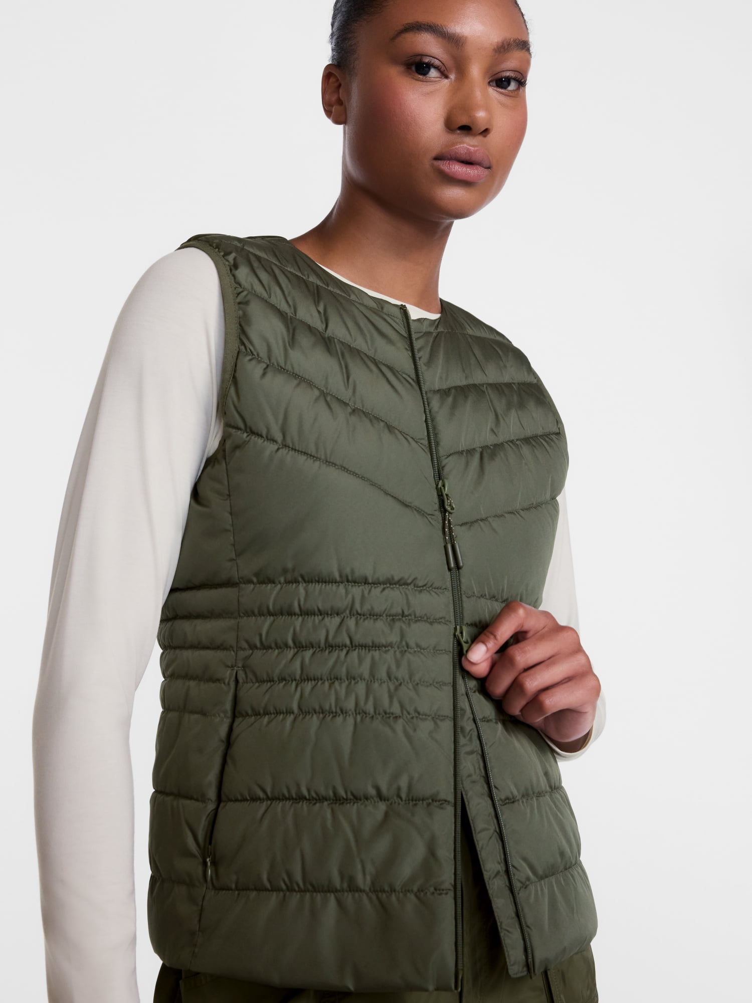 Ozark Trail Women's and Women's Plus Collarless Puffer Vest, Sizes XS-3X