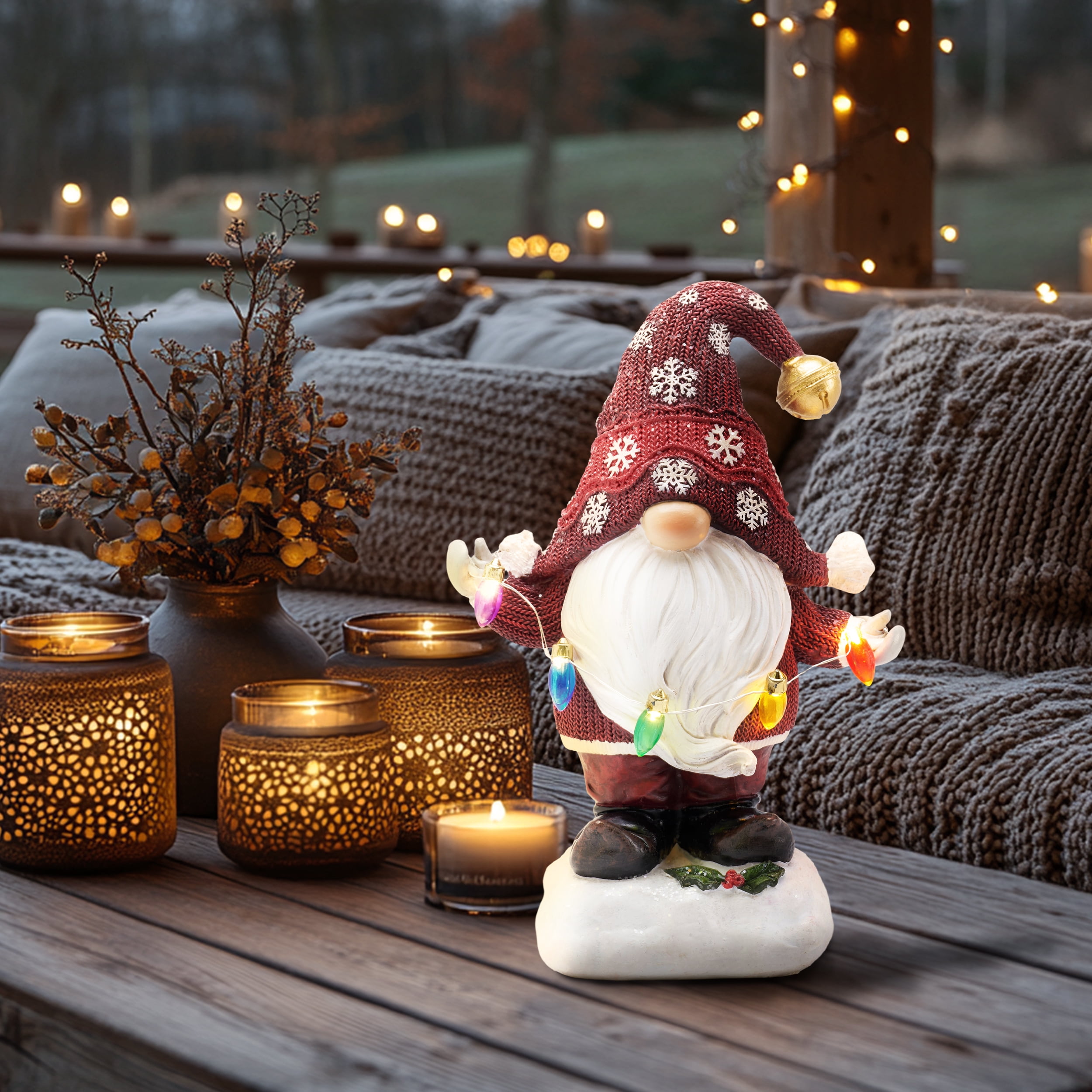 Teresa's Collections 8.86'' Gnome Garden Statue, Solar Gnome Garden Statue Christmas Decor with Snowflake Hat Solar Lights for Yard Patio Garden Decor