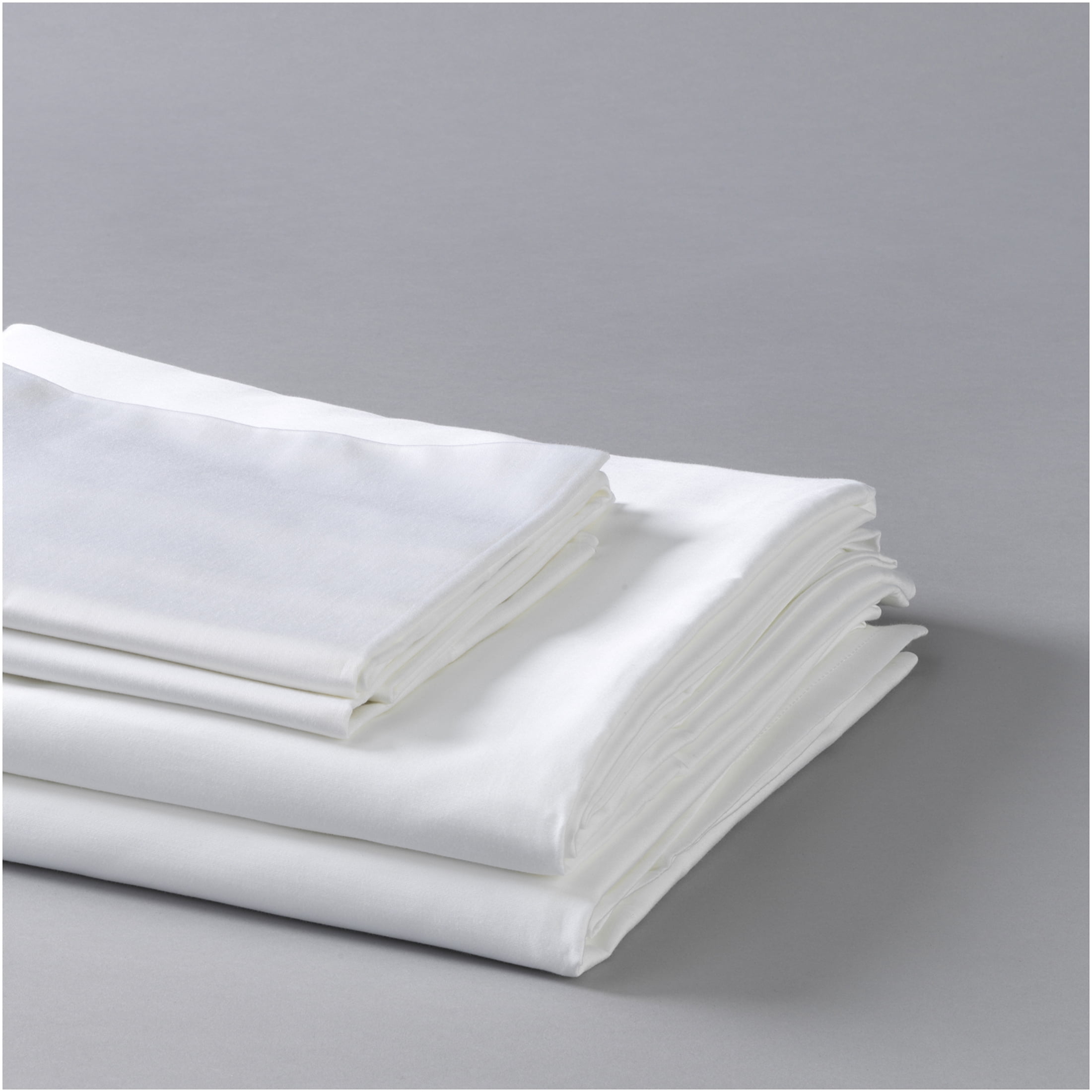 JERFIT Queen Sheets Set - 4 Piece White Bamboo Cotton Blend Bedding, Ultra Soft & Breathable, 240 Thread Count, Deep Pocket Fitted Sheet