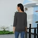 thumbnail image 5 of Mujer V+ Cuello Redondo Manga 3/4 Color Sólido Top Gris/S, 5 of 5
