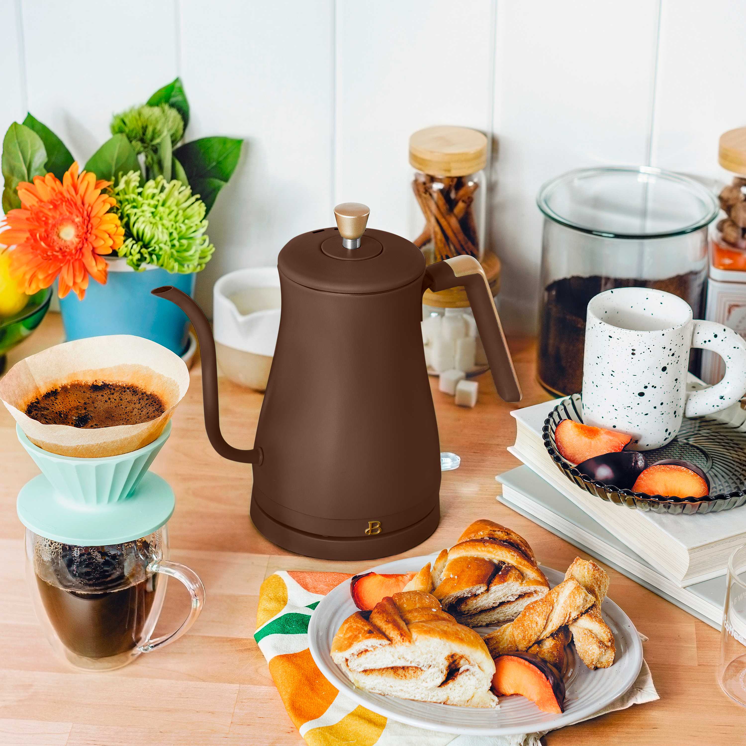 Beautiful 1L Electric Gooseneck Kettle by Drew Barrymore photo 7