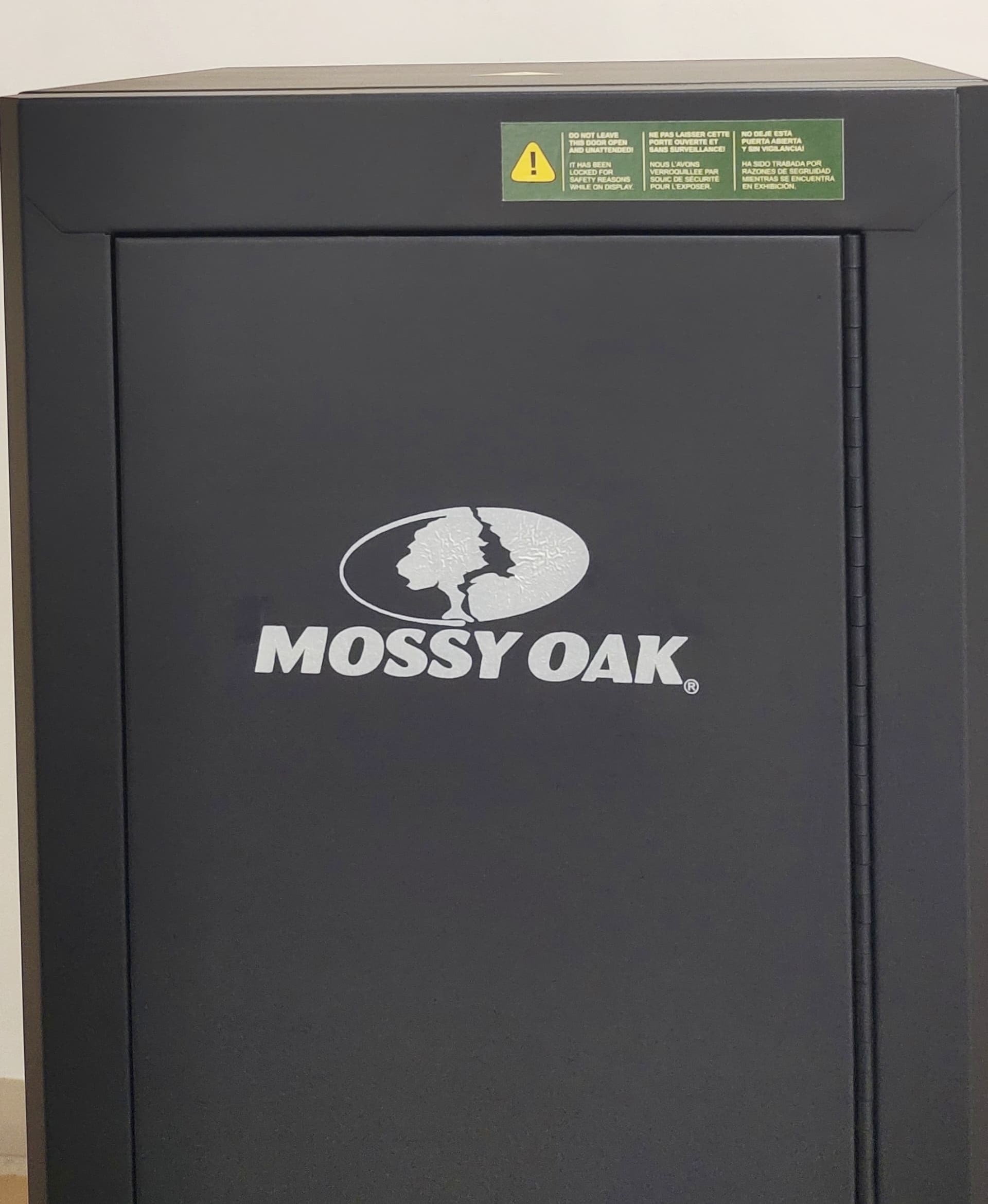 Mossy Oak 18-Gun Collapsible Rifle Security Cabinet with Key Lock, Black