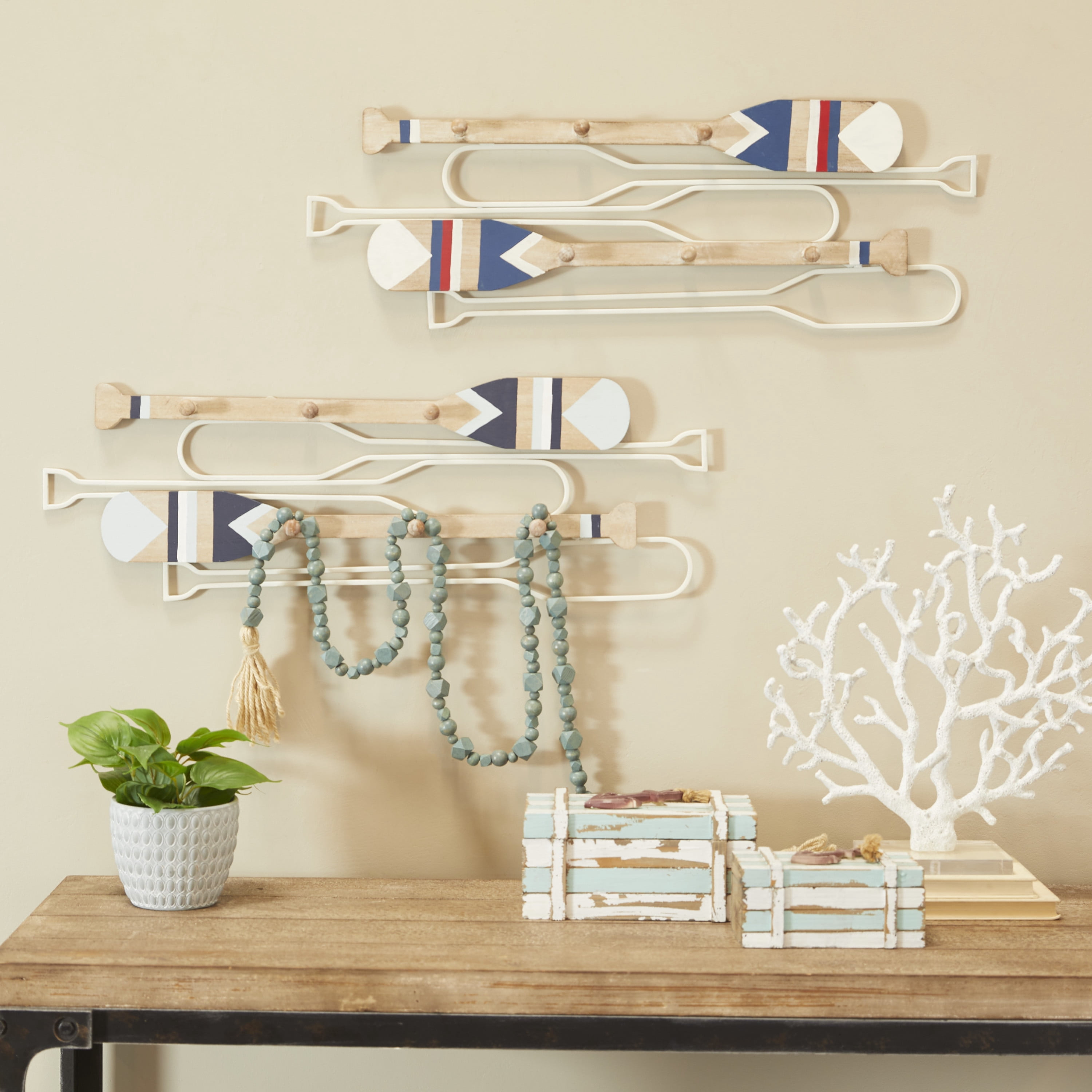 DecMode 30", 29"W Light Brown Wood 12 Hangers Paddle Wall Hook with Stripe Patterns, 2-Pieces