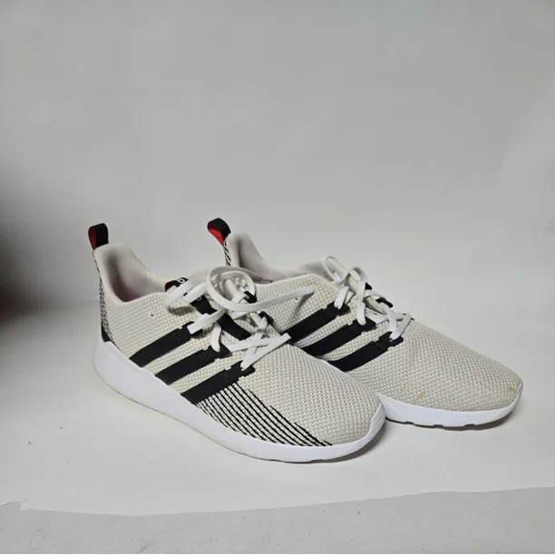 Adi-das Men’s Questar Flow White & Black Low Top Athletic Running Shoes Size 13.0