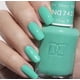thumbnail image 2 of Set de esmaltes en gel DAISY DND Green Collection 742 Minty Mint, 2 of 7