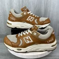 thumbnail image 1 of New Balance x United Arrows Brown Beige Sz 8 Vintage Japan Exclusive Sneakers, 1 of 6