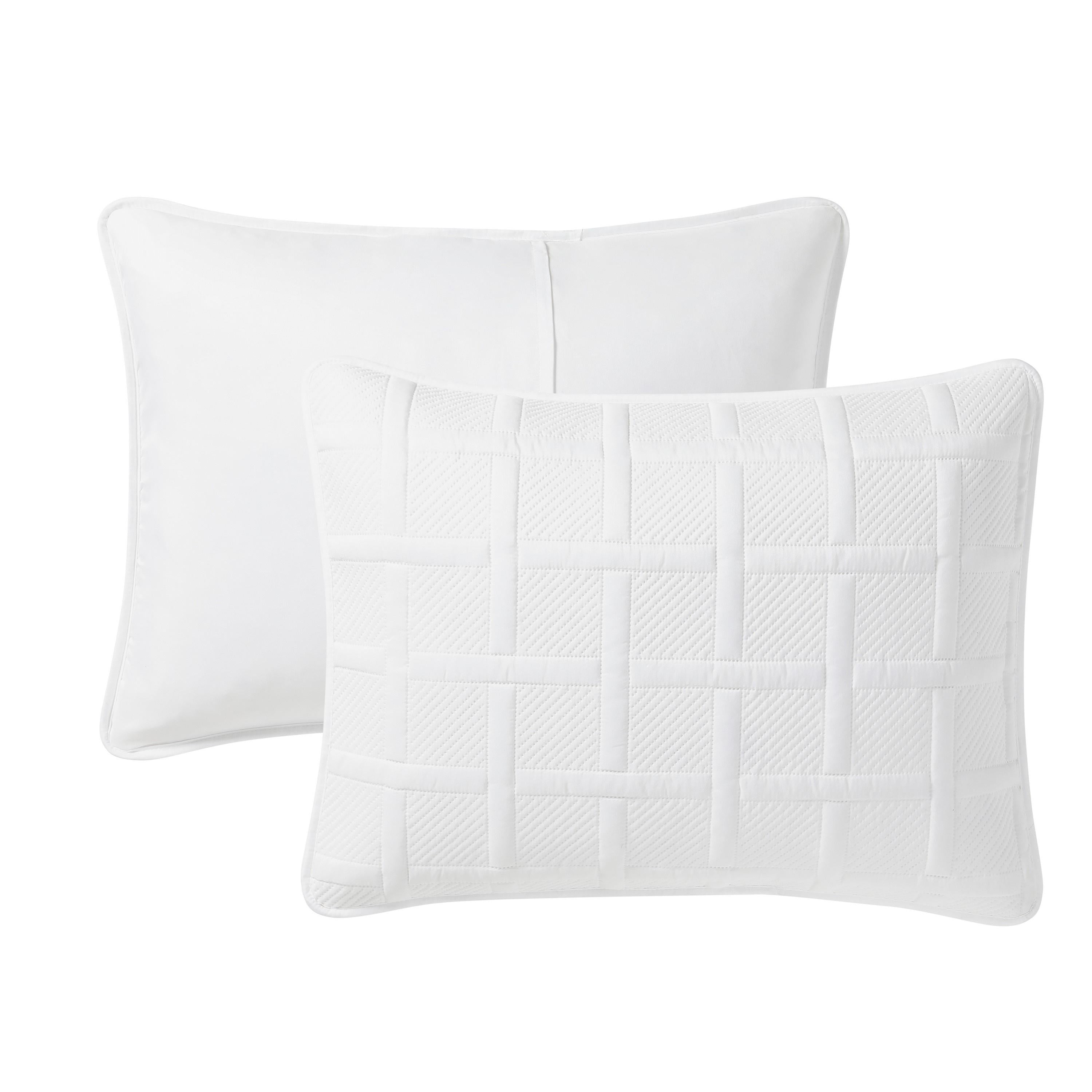 VCNY Home Square 3-Piece White Textured Grid Pinsonic Quilt Set, Full/Queen, Adult, Unisex