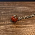 thumbnail image 4 of Collier Citrouille d'Halloween, 4 of 5