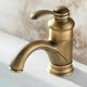 thumbnail image 3 of Grifo de baño retro, mezclador monomando de lavabo de latón, grifo de lavabo moderno con ajuste frío y caliente, latón 3/8'', 3 of 5
