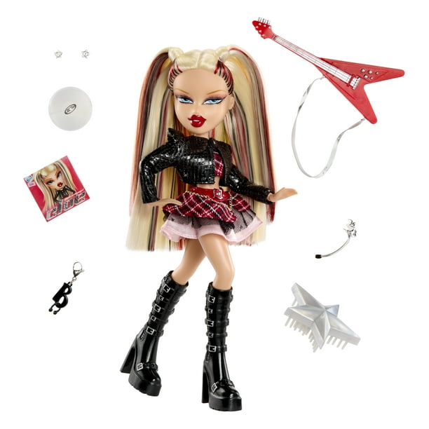 Bratz Pop Starz Cloe Fashion Doll with Accessories and Charm