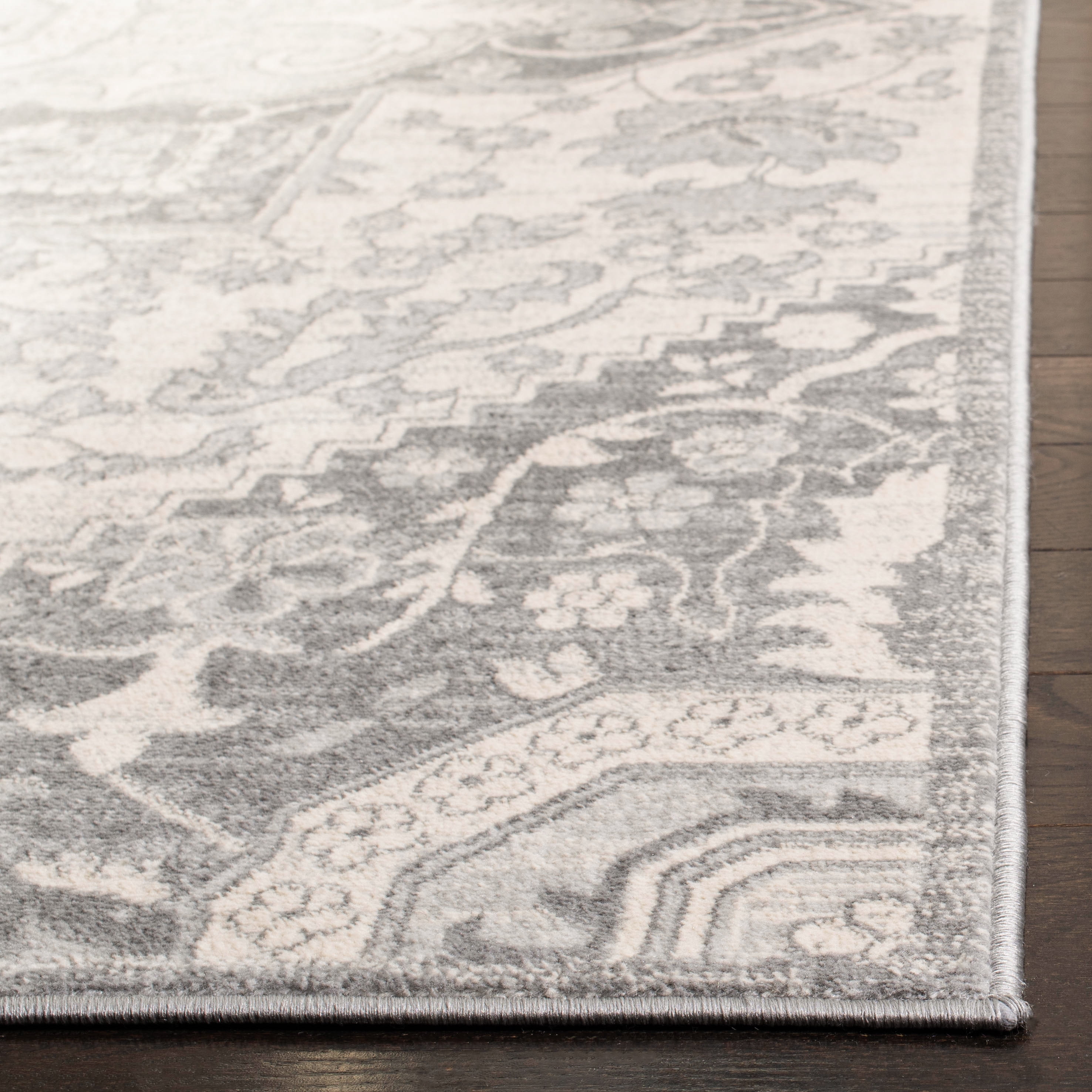 SAFAVIEH Brentwood Felix Floral Area Rug, 11' x 15', Grey/Cream