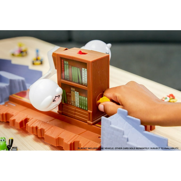 Hot Wheels Mario Kart Boo s Spooky Sprint Track Set