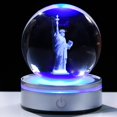 thumbnail image 1 of Esfera de cristal Movdyka Estatua de la Libertad de 8 cm con base LED, 1 of 7