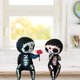 thumbnail image 4 of Figuras de calavera de azúcar, esqueleto de resina, figura de pareja, adornos de mesa góticos, artesanías, estatua de calavera de azúcar, decoración oso de fresa Electrónica, 4 of 4