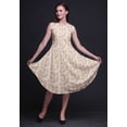 thumbnail image 4 of Bimba Robe d'Été Droite Sans Manches pour Femmes, Jaune, à Imprimé Floral de Roses, Longueur Genou - Petit, 4 of 6