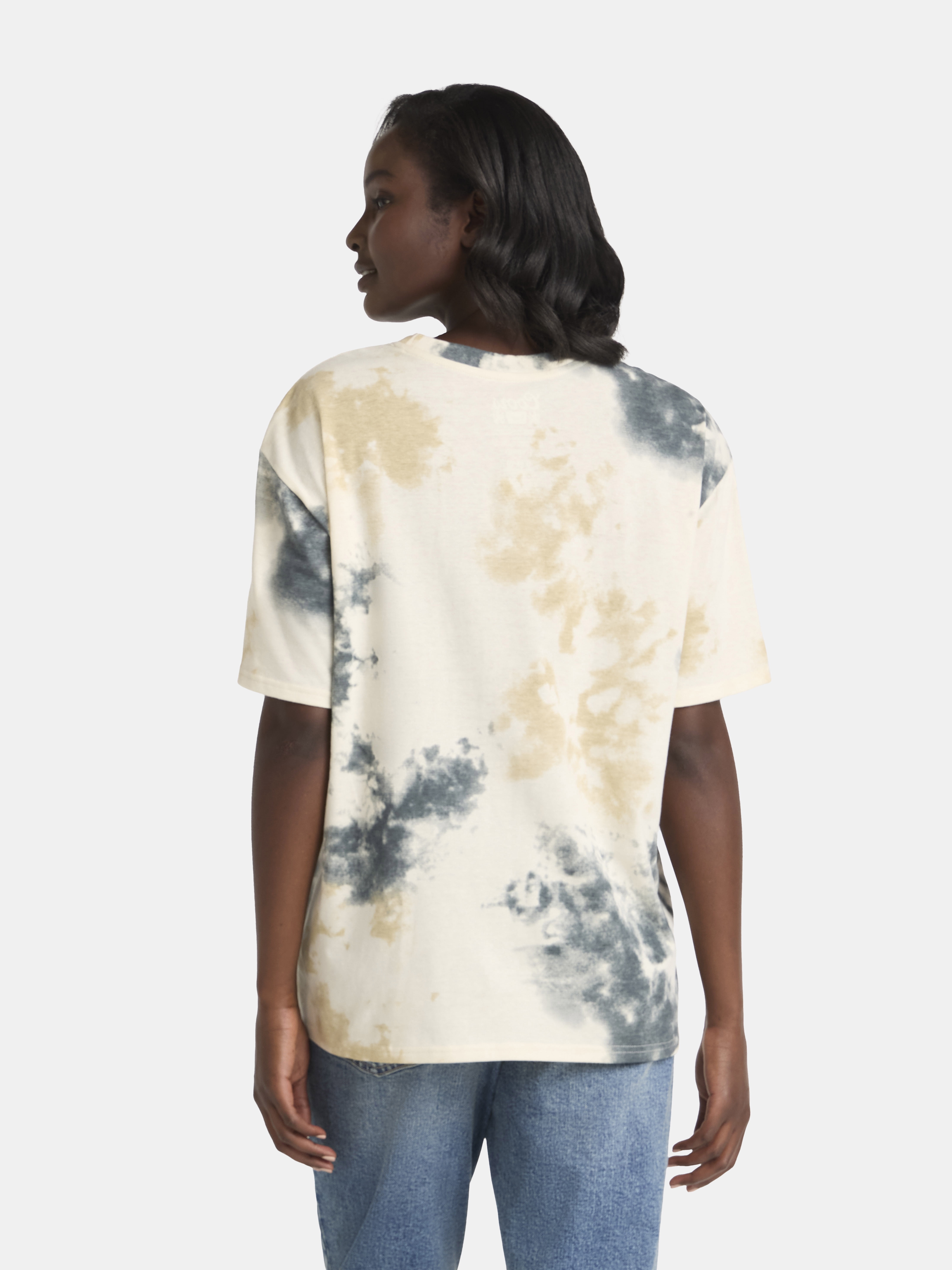 Coors Light Women's Oversized Graphic Tee with Short Sleeves, Sizes XXS-XXL