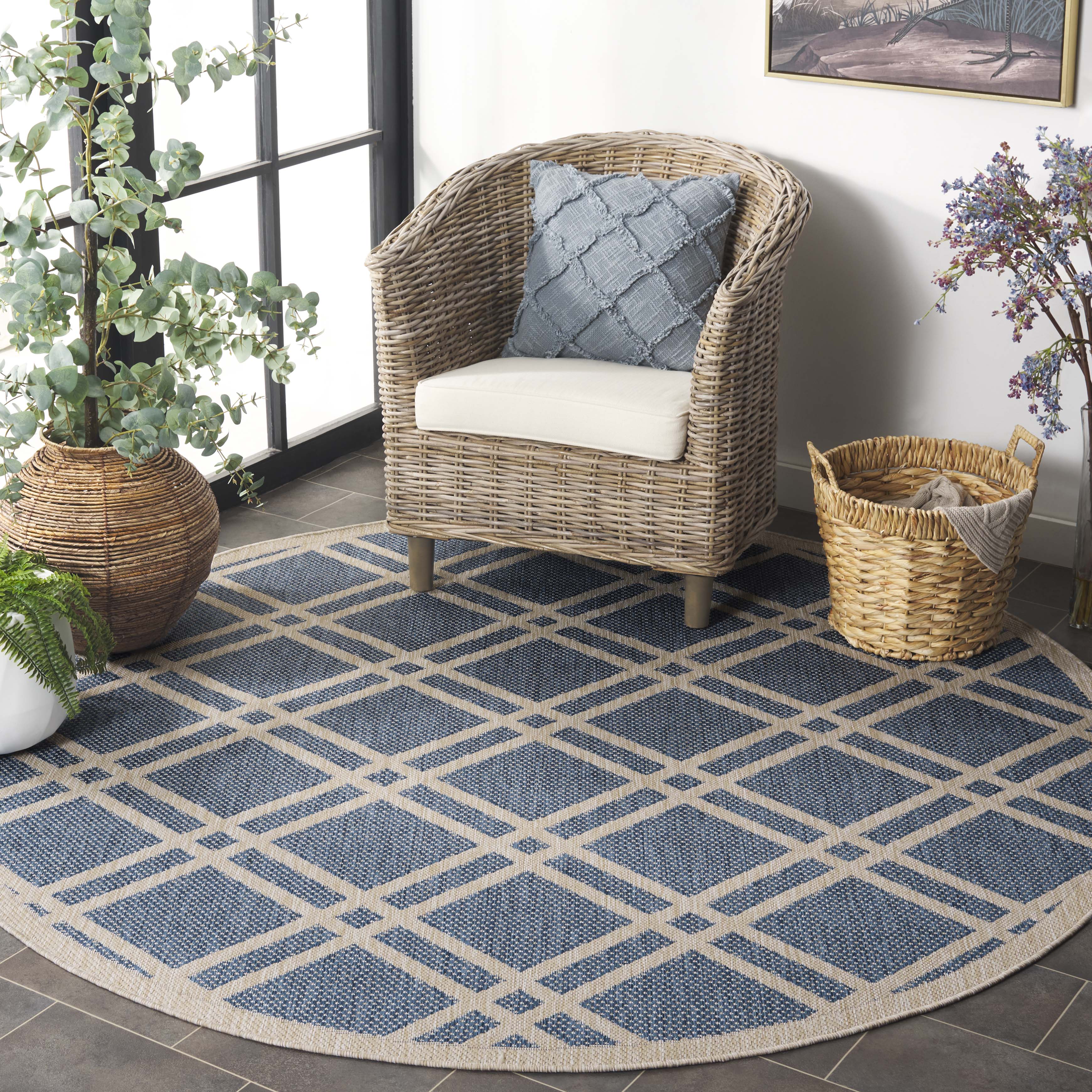 SAFAVIEH Beach House Aylen Geometric Indoor/Outdoor Area Rug, Blue/Ivory, 6'7" x 6'7" Round