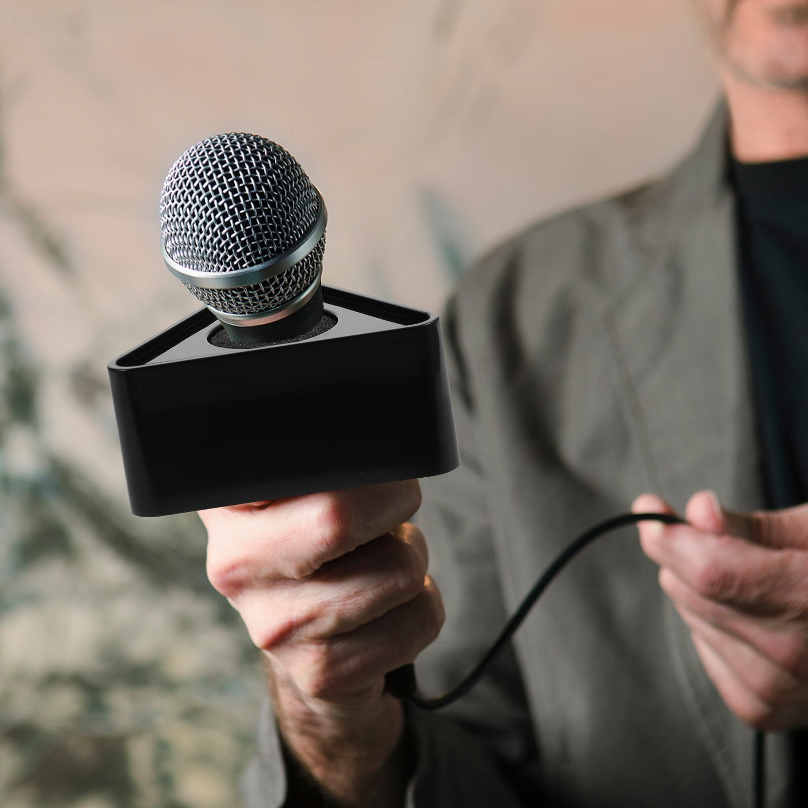 Shuliwen Microphone Flag Station ABS Mic Triangle Square Shaped Interview Logo 2Pcs