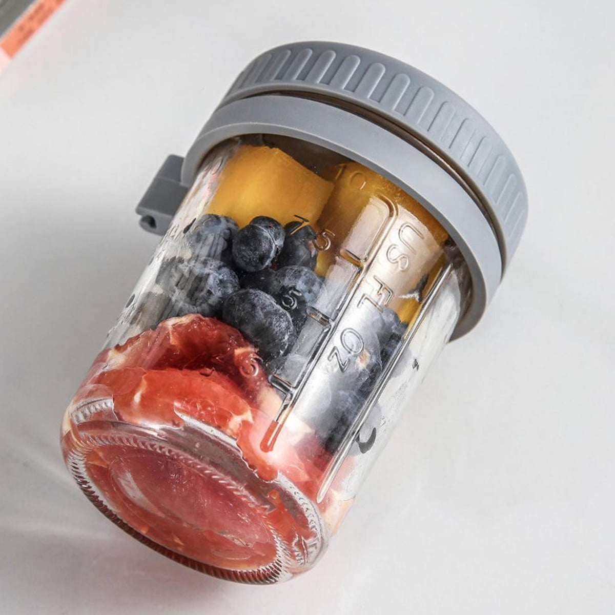 Shoppers Can't Stop Buying These Leakproof Overnight Oats Containers—and  They're on Sale