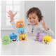 thumbnail image 4 of ¡El gran espectáculo de peluche musical WowWee Baby Shark! ¡Mamá, tiburón!, 4 of 6