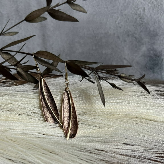 Howard's Western Copper and Gold Curb Drop Dangle Earrings for Women