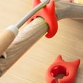 thumbnail image 4 of Pinces de Service Compactes Petite Cuillère Support de Casserole Spatule Clips Résistants à la Chaleur Antidérapants en Silicone Support de Cuillère Support de Cuillère Amusant Repose-Cuillère pour Pot Gadget de Cuisine Rouge, 4 of 8