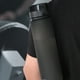 thumbnail image 4 of Botella de agua de plástico para deportes al aire libre, para viajes, fitness, deportes, gimnasio y senderismo, 4 of 5